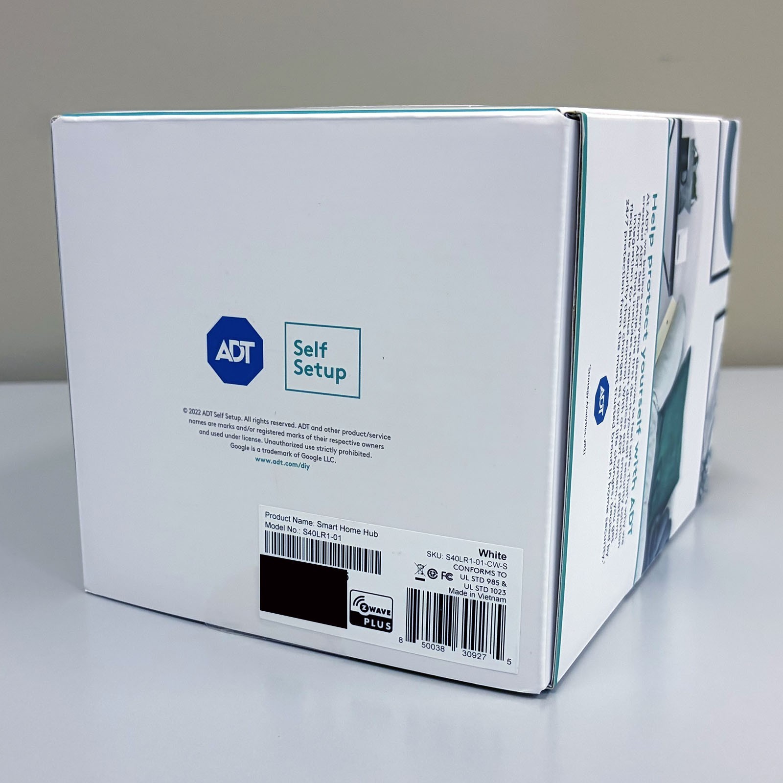 Blue by ADT Smart Home Hub Security System S40LR0-01-CW-S Hub and Sensors