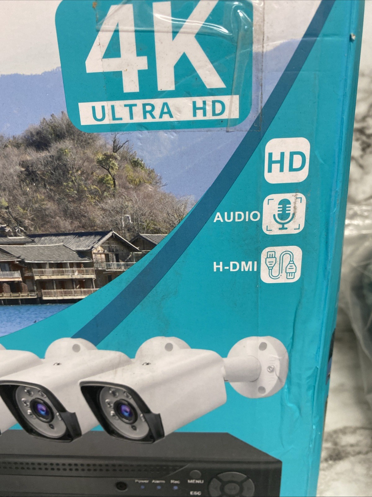 Video Surveillance Outdoor Security Camera System, 4K Ultra HD, New
