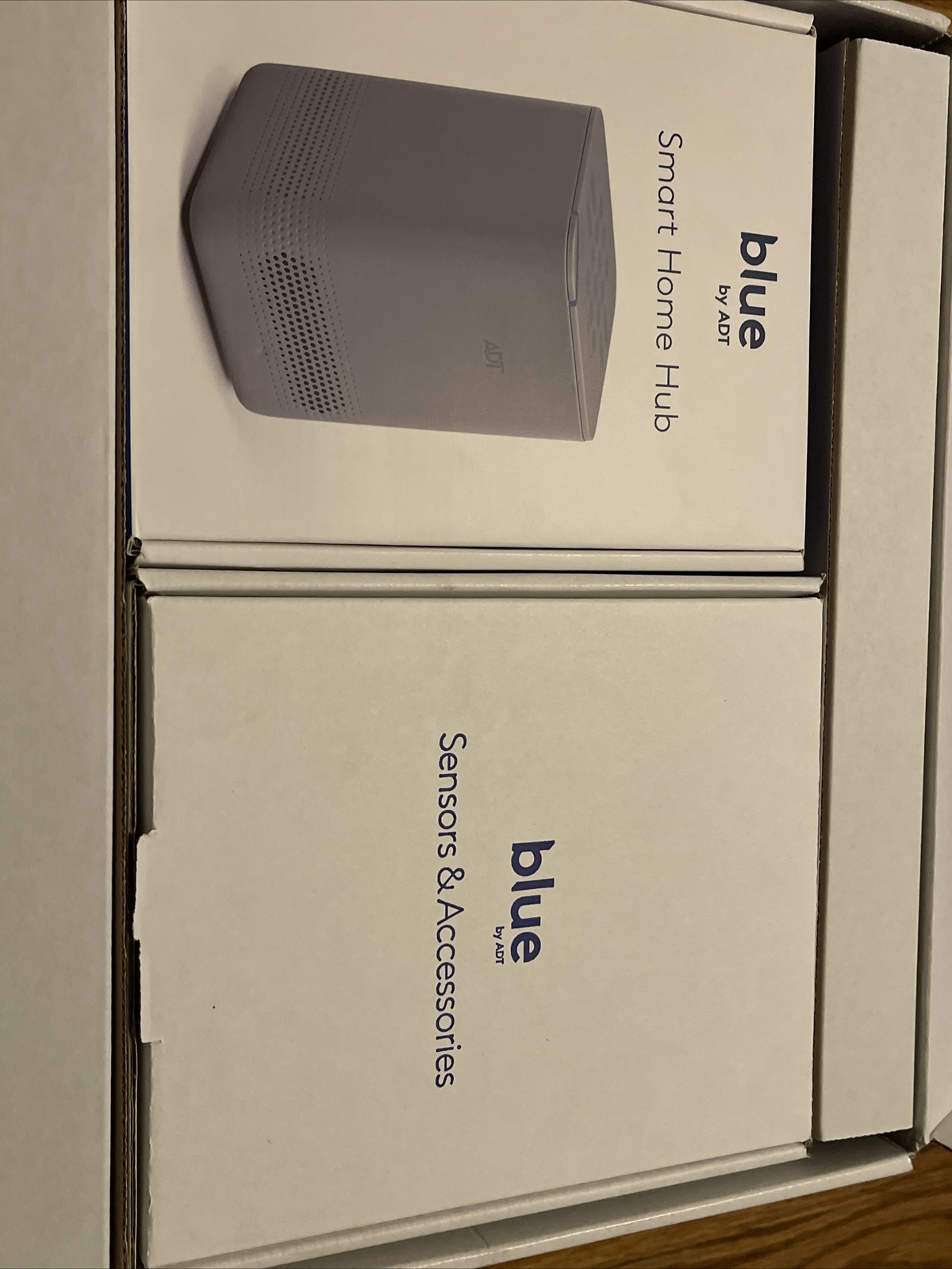 Blue by ADT Home Security System Set. Smart Hub, 4 Door/Window Sensors, 1 Motion