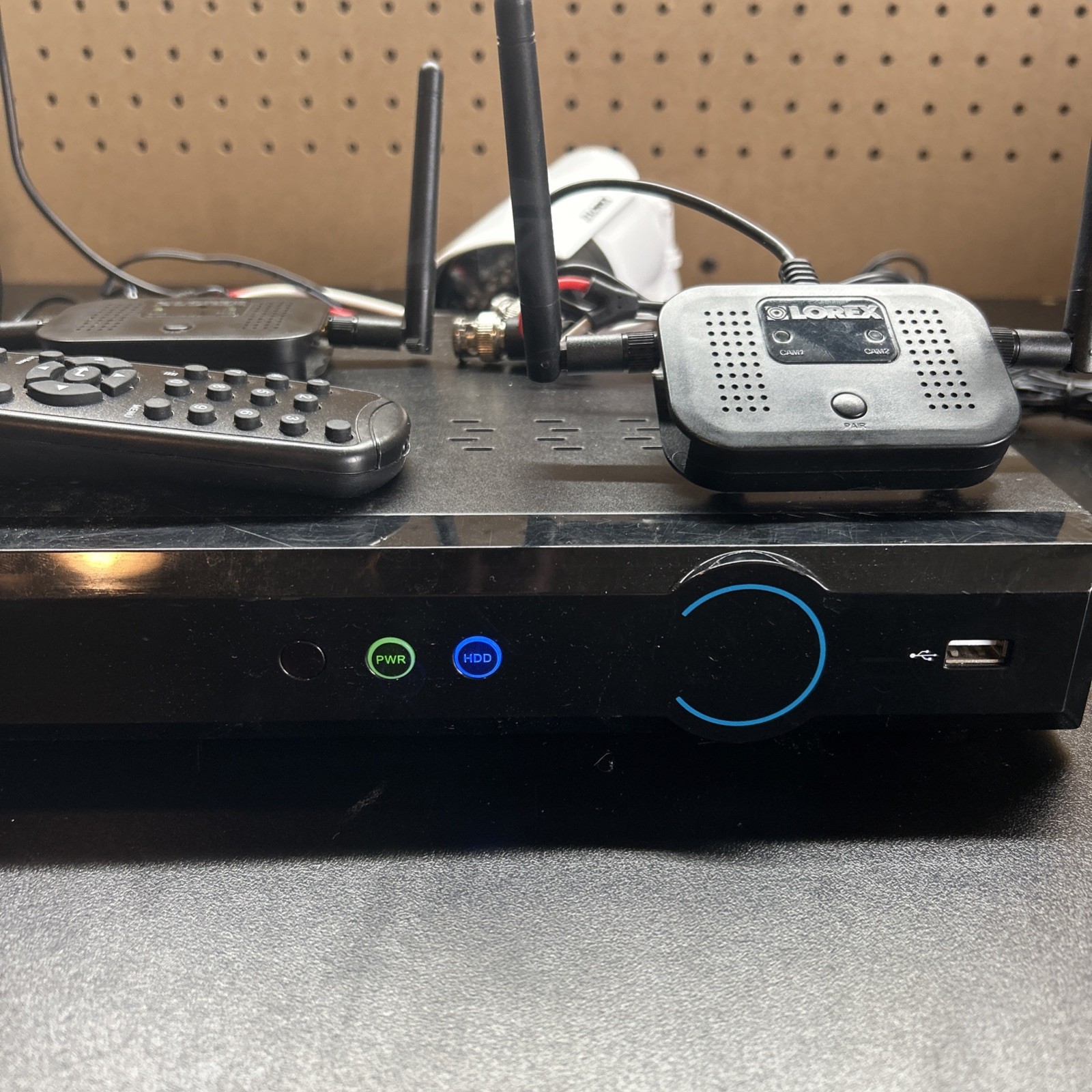 Lorex Security System HDD LH030400 4 Channel Network H.264 DVR-
