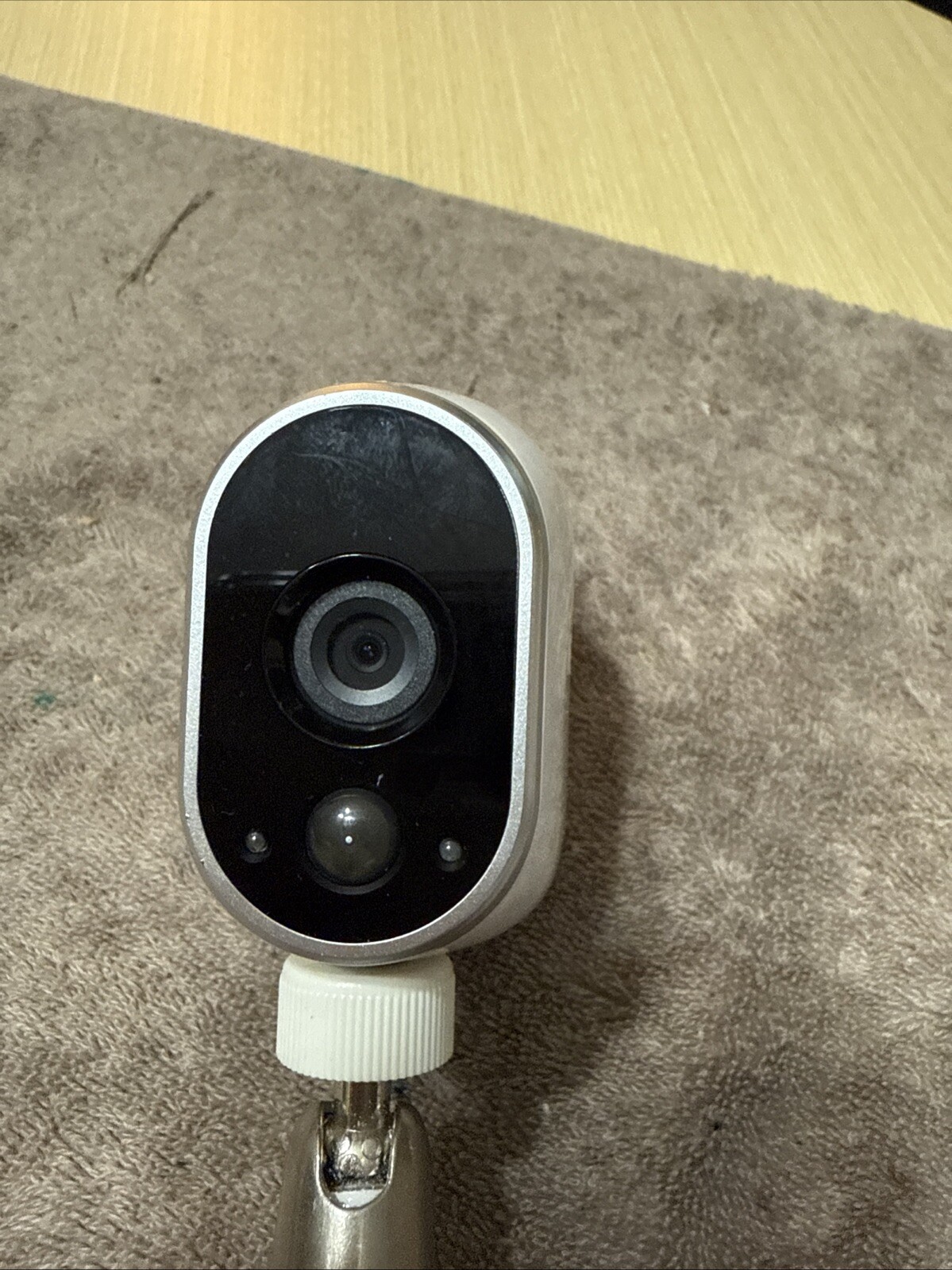 ARLO NETGEAR VMC3030 Add-On HD Security Camera NO BATTERY/NO CHARGER