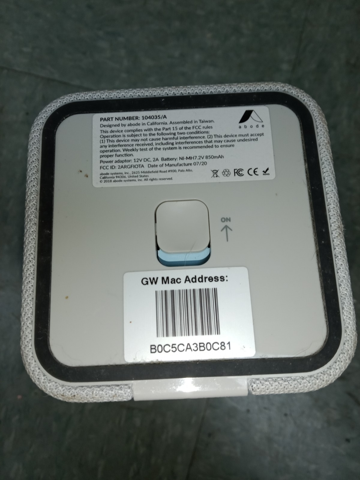 Abode Iota All-In-One Home Security (Wi-Fi) 104035/A Powers On READ AS IS