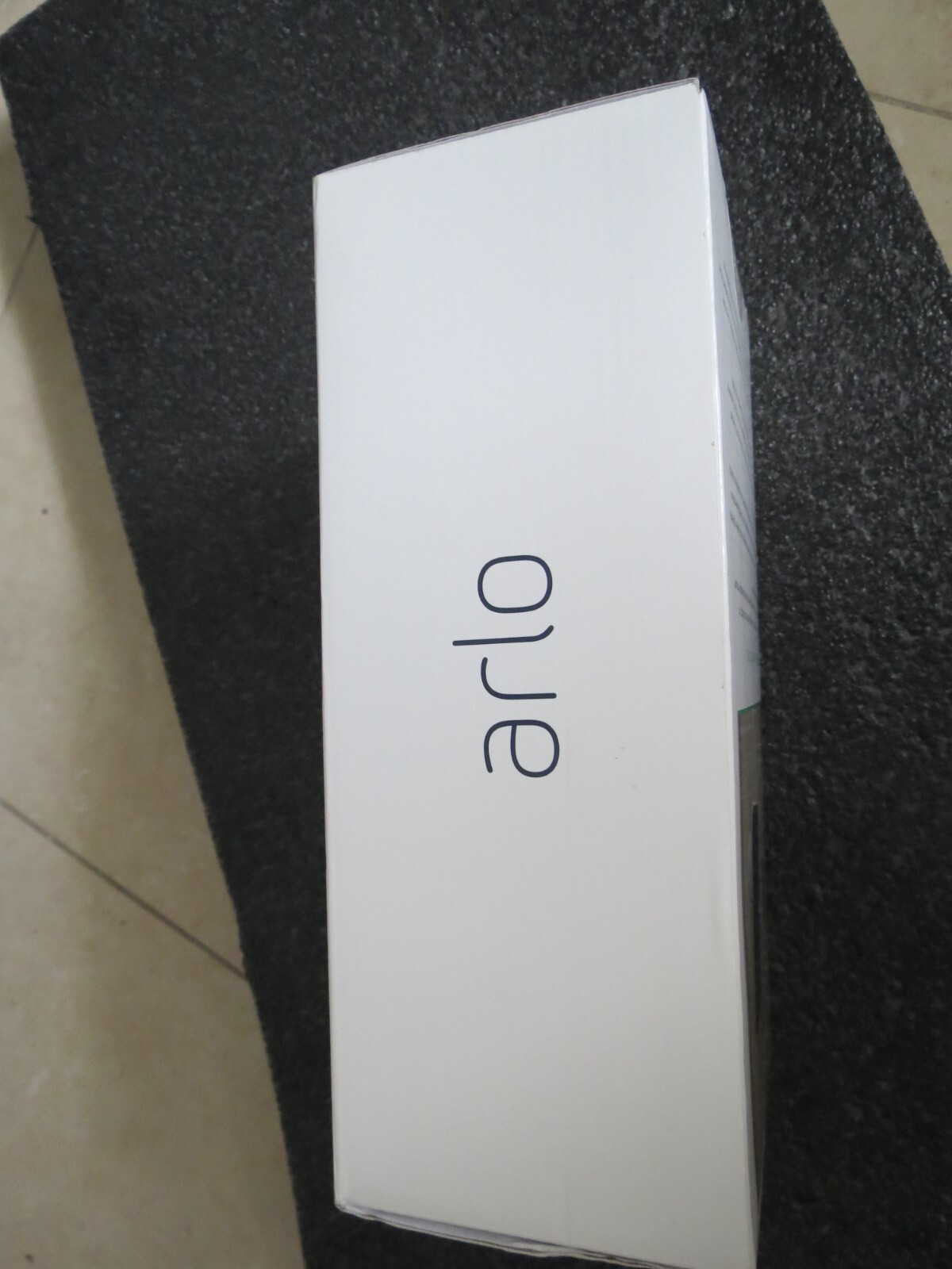 Arlo White Solar Panel Charger VMA5600-10000S new