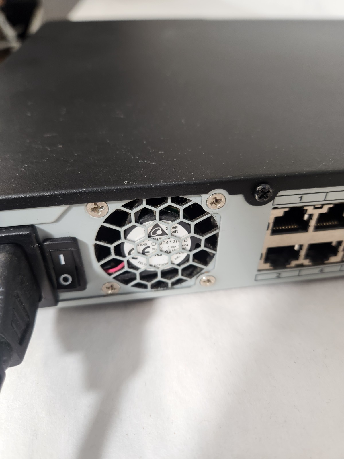GESS GESSXHD-NVRO818PH 16 Channel NVR Security Camera System 8-Port PoE HDMI VGA