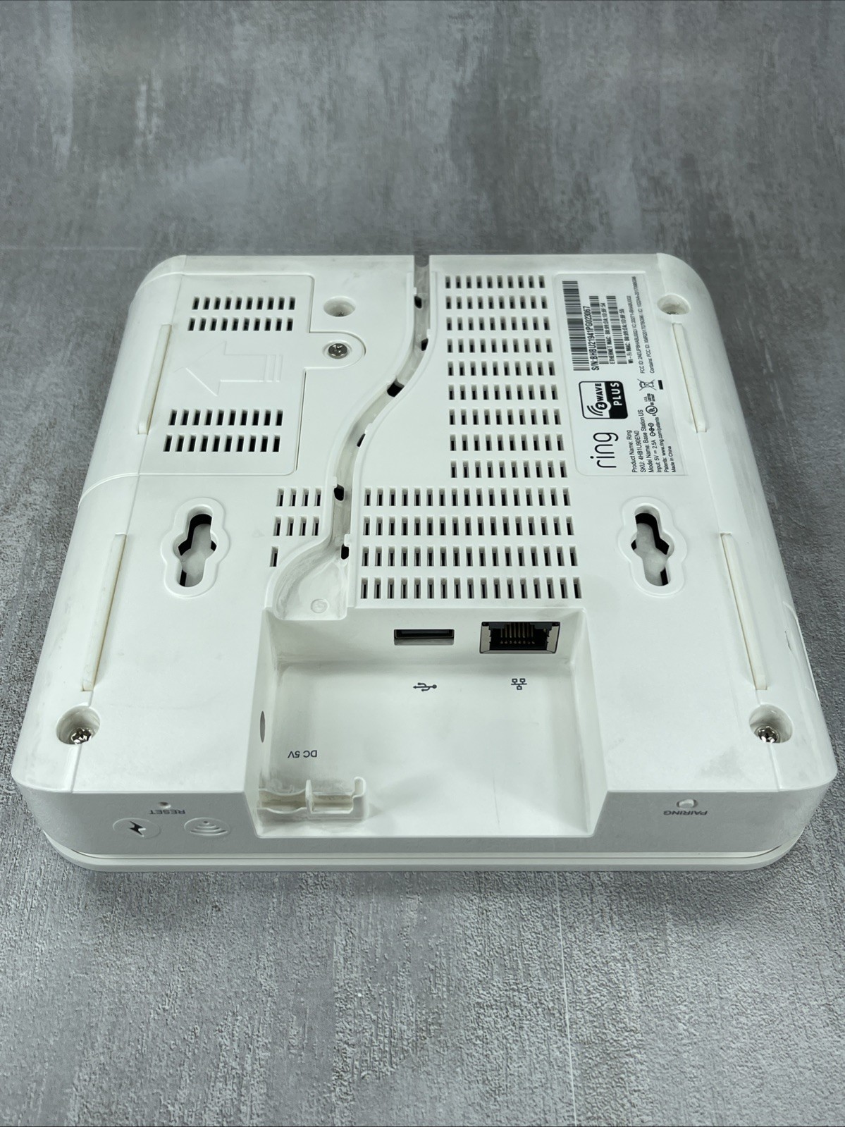 RING Z WAVE PLUS 4HB1U90EN0 Alarm System Base Station w/ Power Supply & Keypad