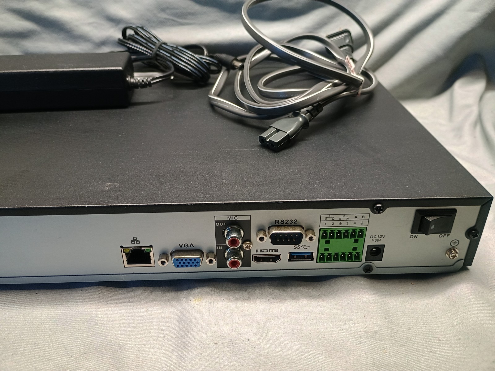 500gb 4k 1 channel .4k 12 channel nvr nvr4216 network video recorder cctv
