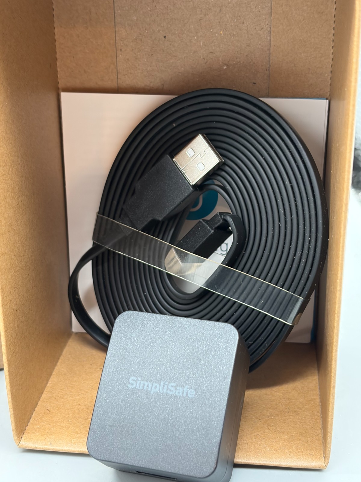 SimpliSafe SimpliCam SSCM1 Indoor Security Camera