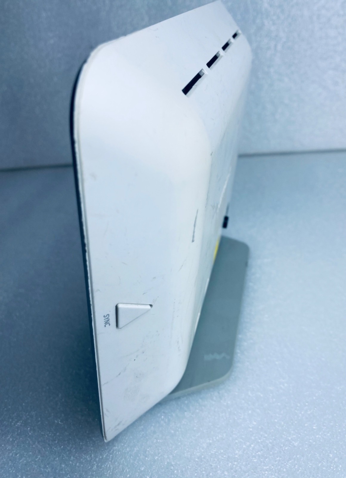 netgear Arlo VMB3000 Smart Home Base Station, White, Parts Or Repair – (READ)