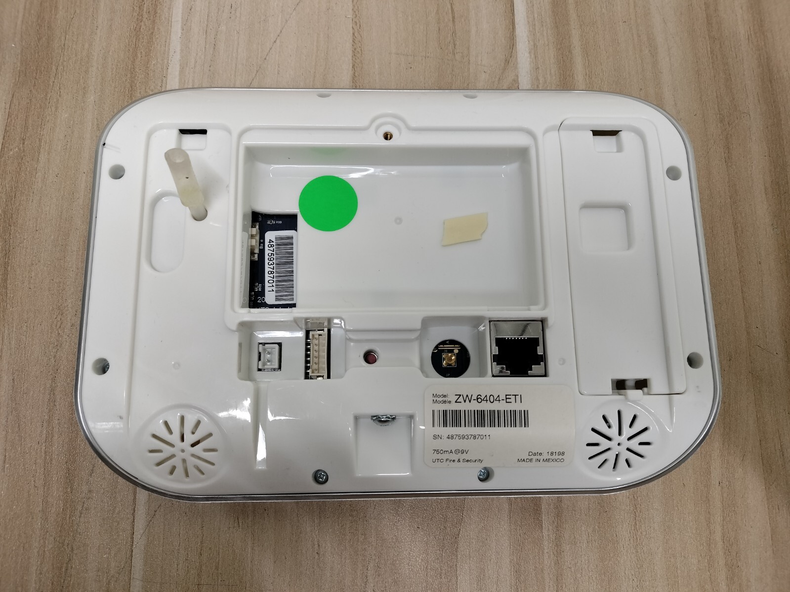 Interlogix ZeroWire Main Panel ZW-6404-ETI *NO BATTERY/BACK COVER*