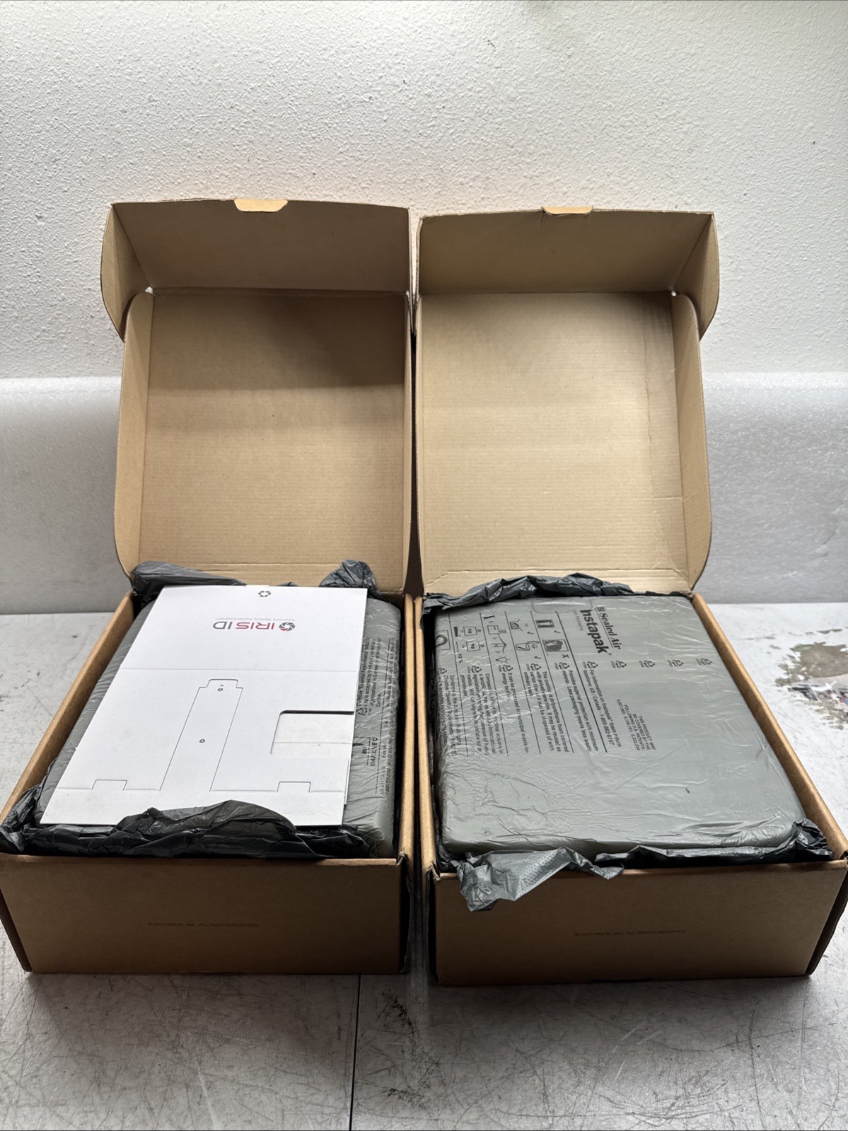 Lot Of 2 IRISACCESS iCAM4000R iCAM7 Multifactor Biometric Iris Reader “UNTESTED”