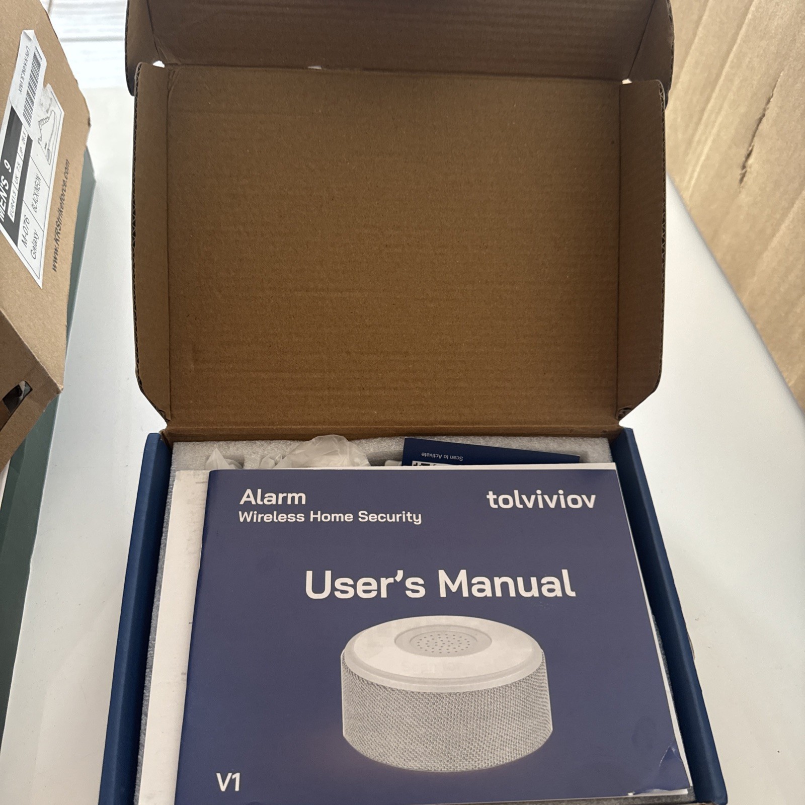 Tolviviov Alarm Wireless Home Security 8 piece set Complete Protection