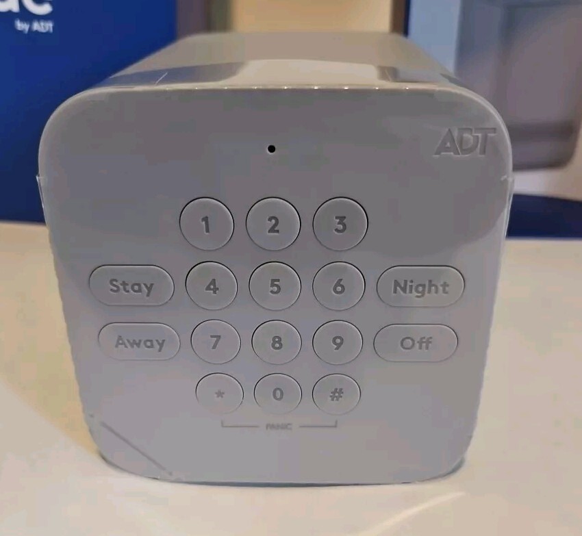 Blue by ADT Smart Home Hub Model #S40LR0-01 Pearl Grey SN:2102H40001474 No Cord