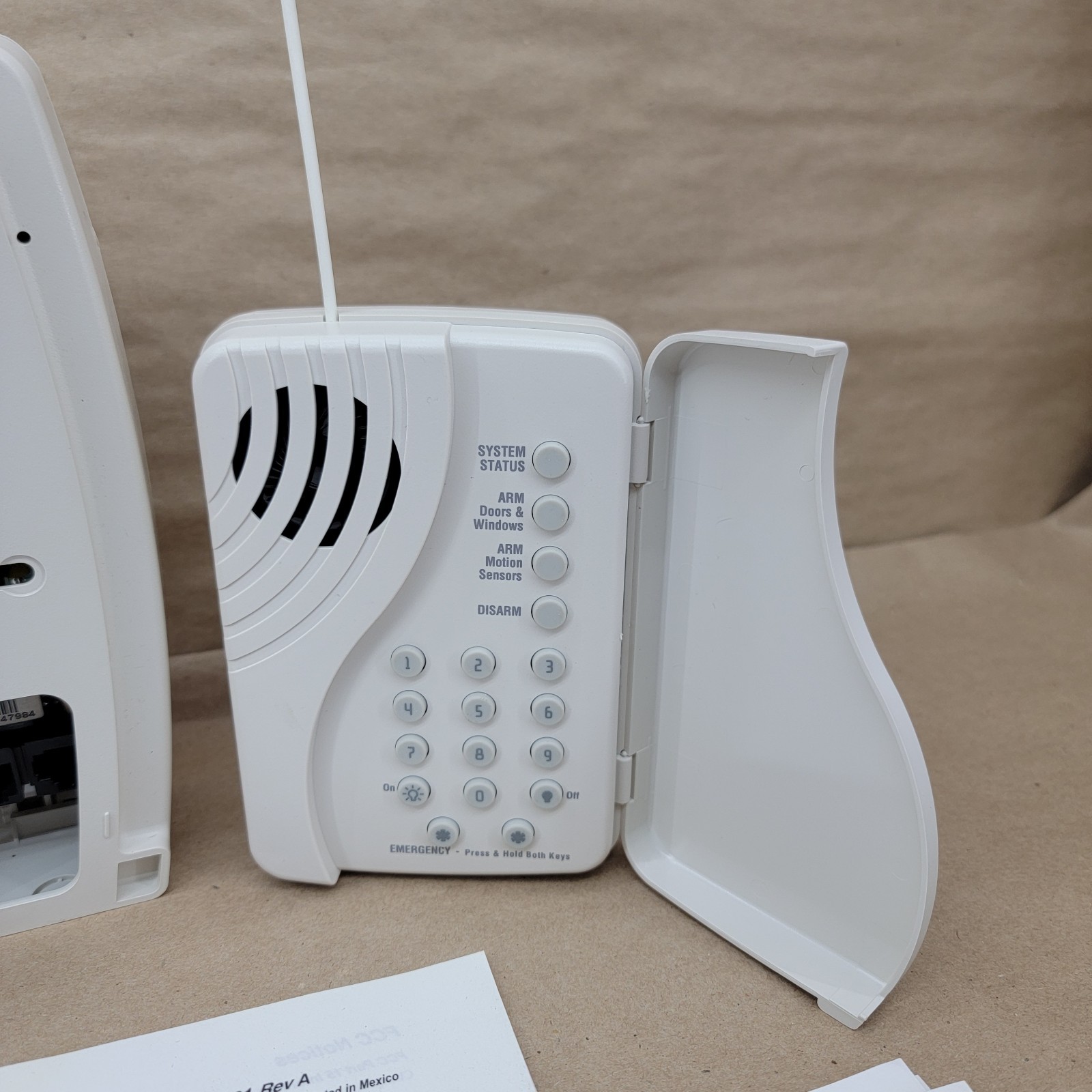 GE Simon 3 Security System Control Panel Starter Kit Speaker System Touchtalk