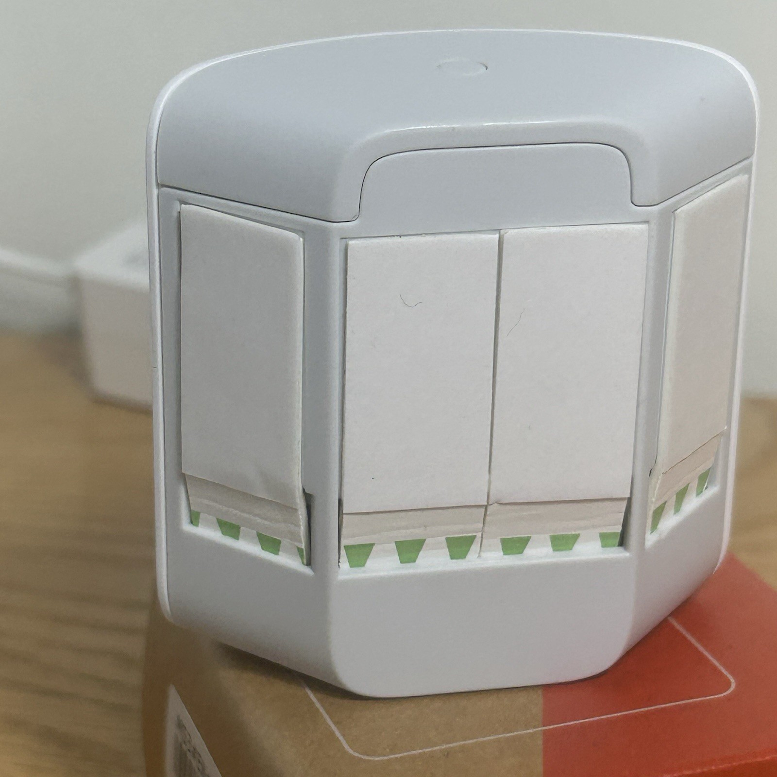 SimpliSafe SSBS3 WiFi Base Station + Wireless Keypad Home Security Sensors