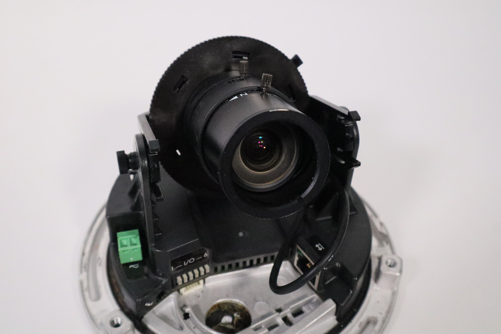 Avigilon 1.0MP-HD-DOME-DN JPEG2000 Dome Camera 1280 x 720 W/ IR SCV Mega Pixel