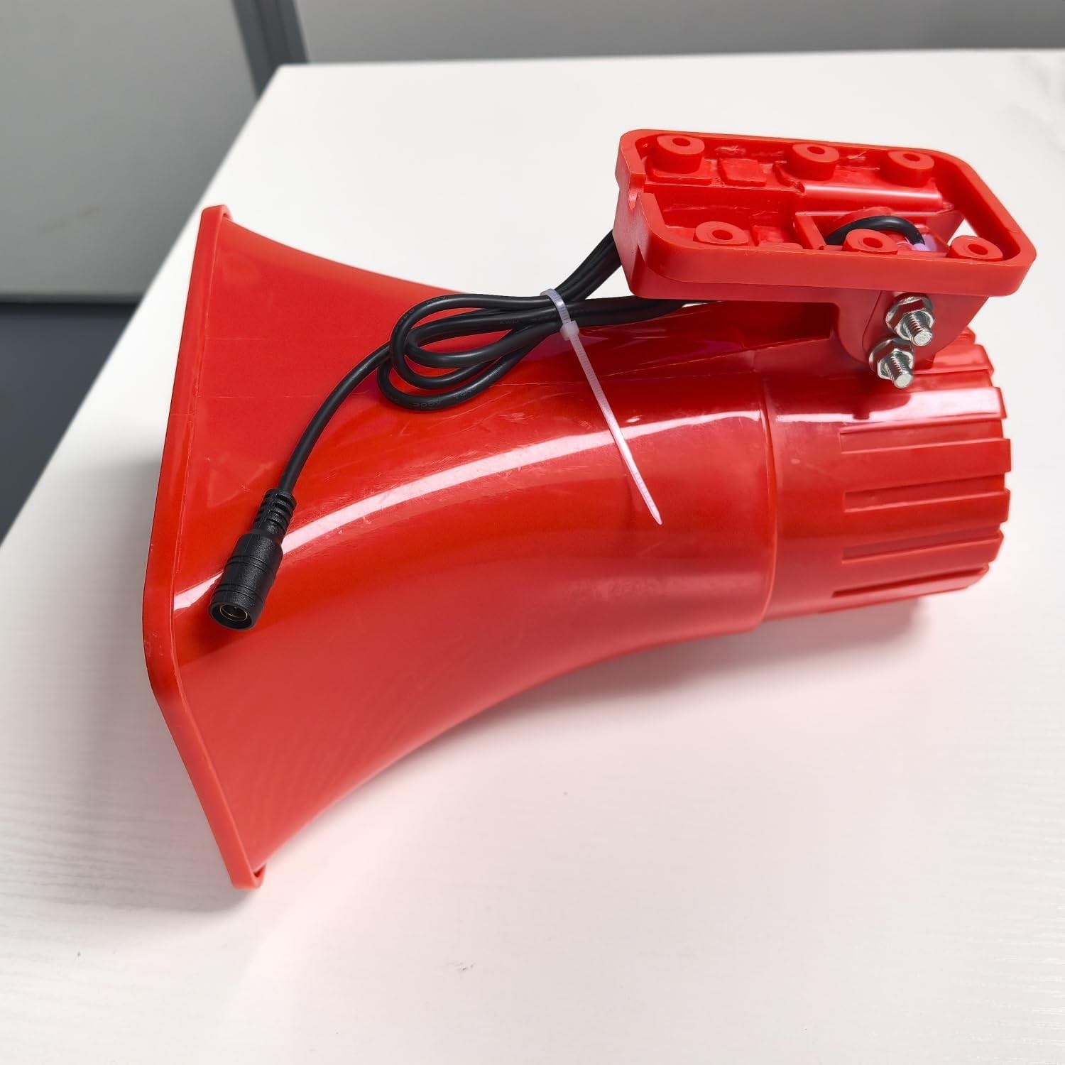 Outdoor Alarm Security Siren, AC110V Red Safety Horn for Public Emergency Alarms