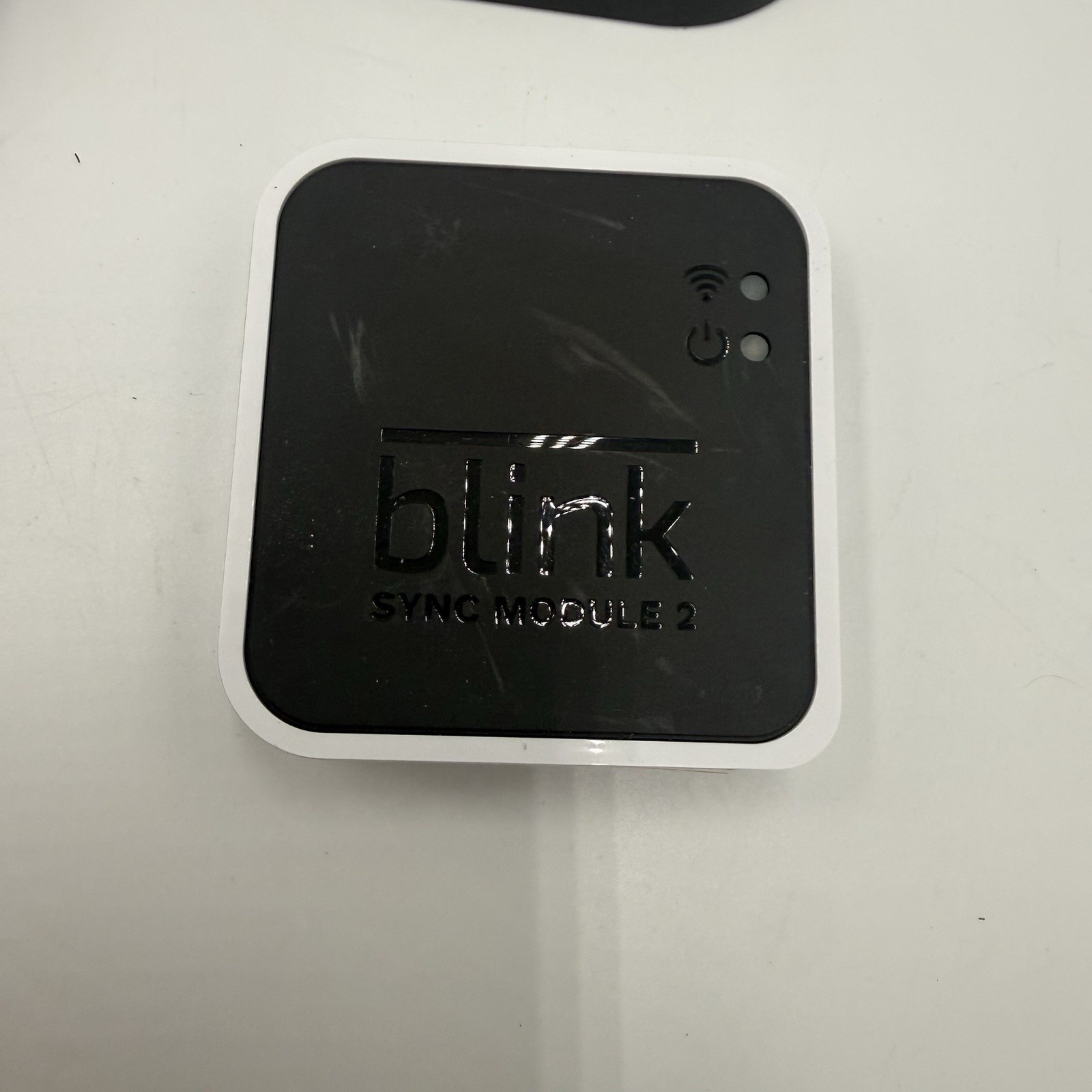 BLINK OUTDOOR 2 CAMERA + LED FLOODLIGHT + SYNC MODULE 2, ALL NEW NO BOX