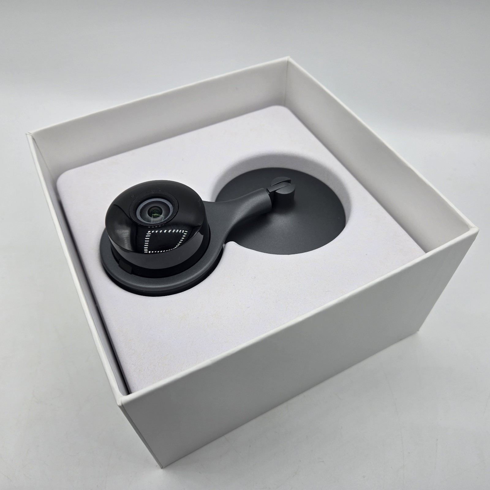 New Open Box Google Nest A0005 NC1102ES Cam Indoor Security Camera 1st Gen – NIB
