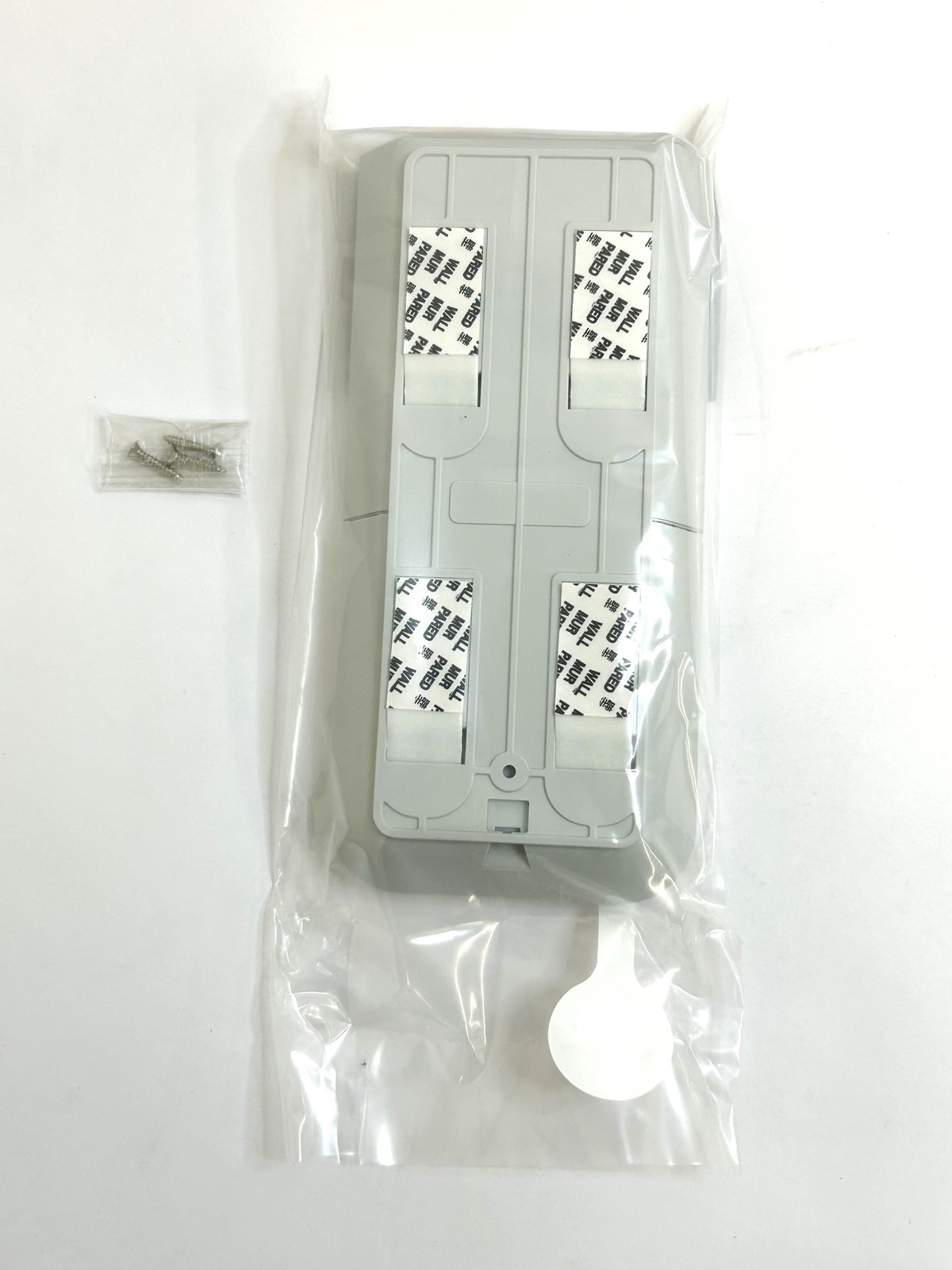 SimpliSafe Home Security System KT061-01RUS (READ DETAILS)