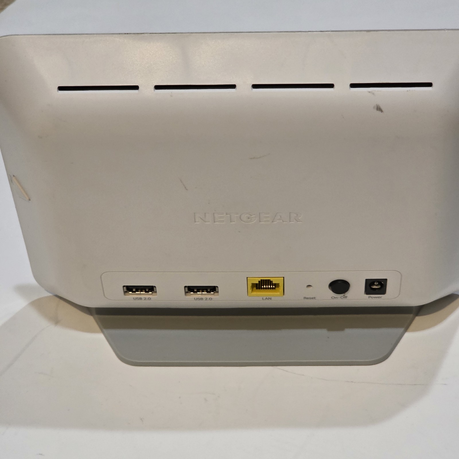 Netgear Arlo Base Station VMB3000 W/ Power Adapter
