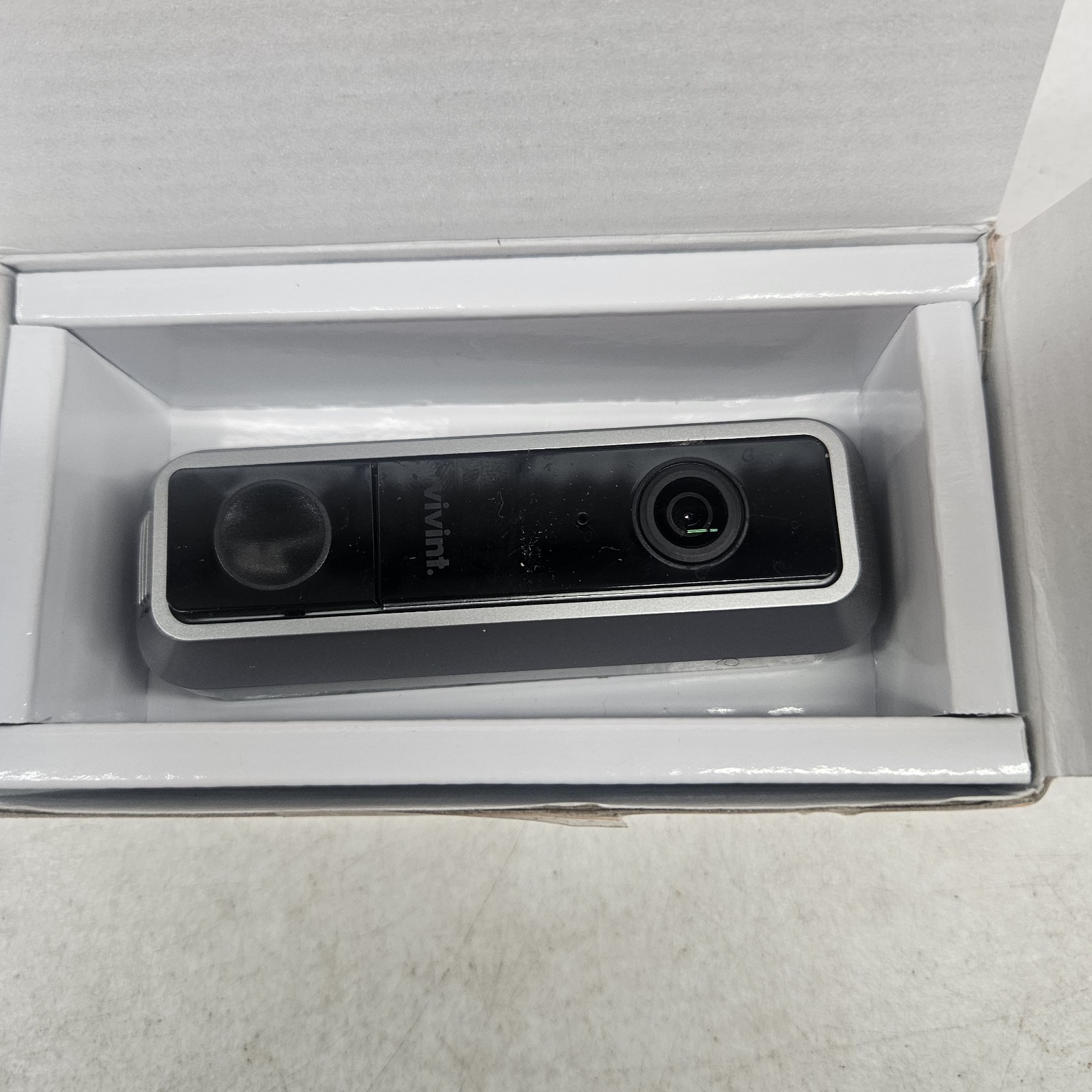 Vivint Camera Lot V-MP2-345 DW21R DBC2S CB2 PlR2 HD400W Untested