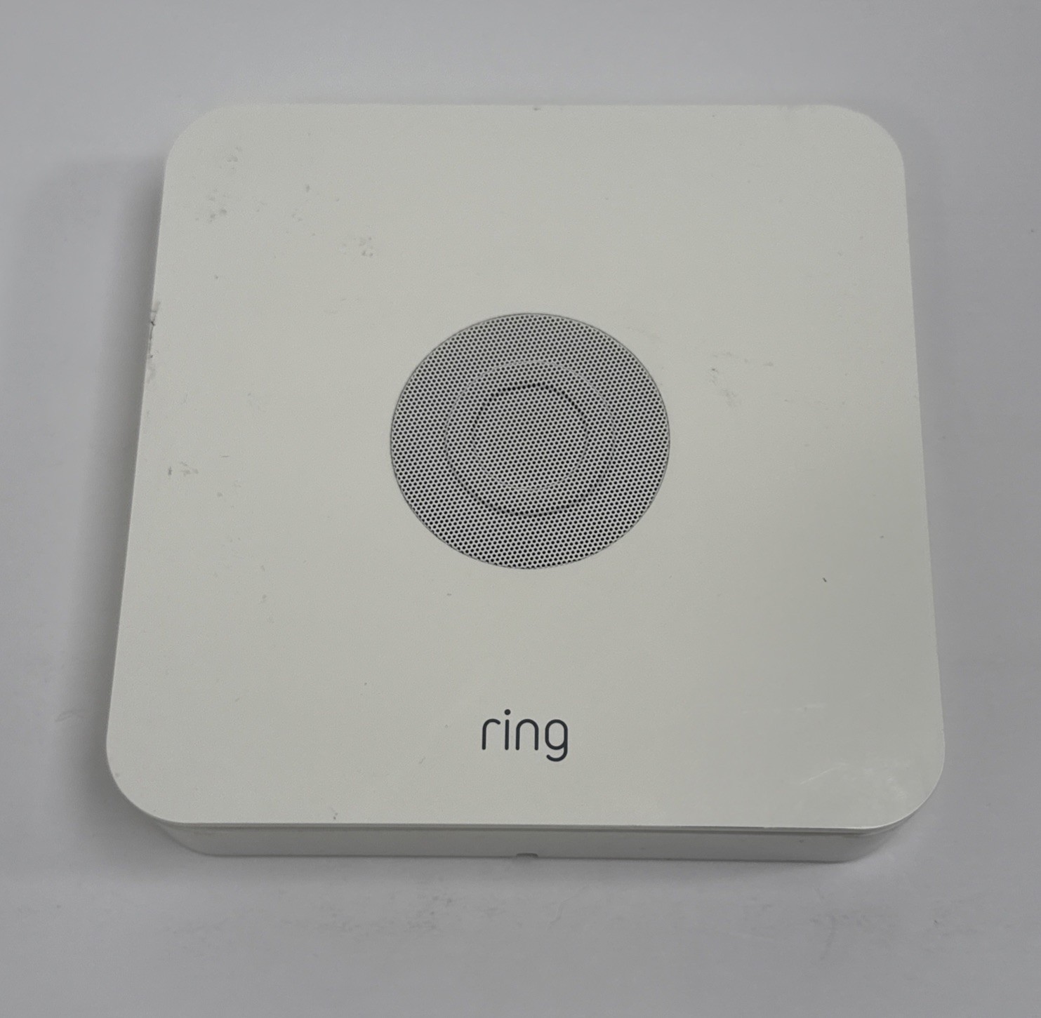 Ring Alarm Base Station US White 4hb1s70EN0 Powers On Unknown Registration