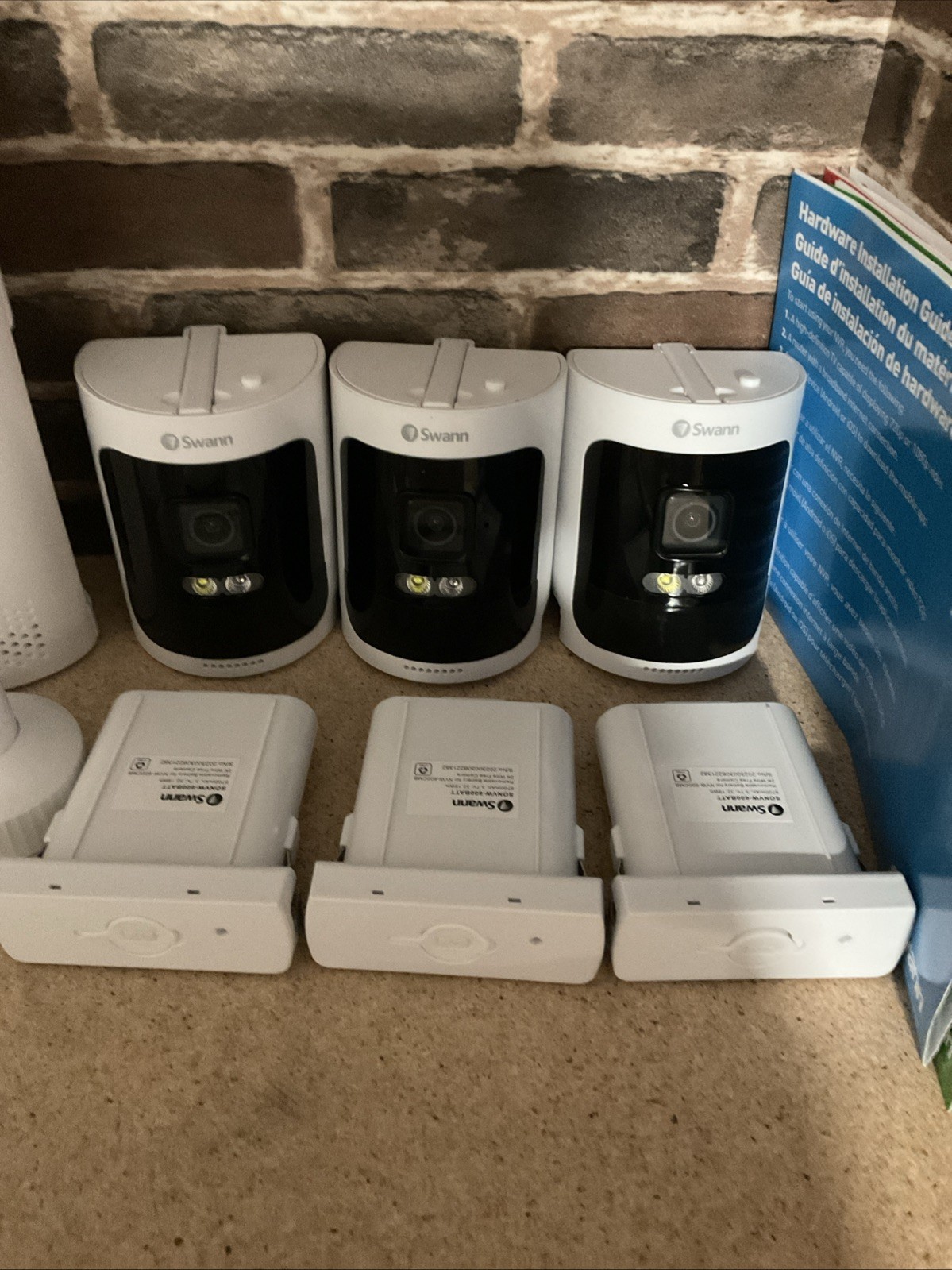 Swann 8-Channel 2K Wire-Free HD Wireless NVR Security 3 Wi-Fi Camera System