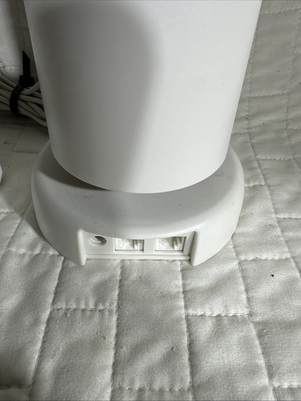 SimpliSafe Base Station BS2000 1st Generation Home Security With Power Supply
