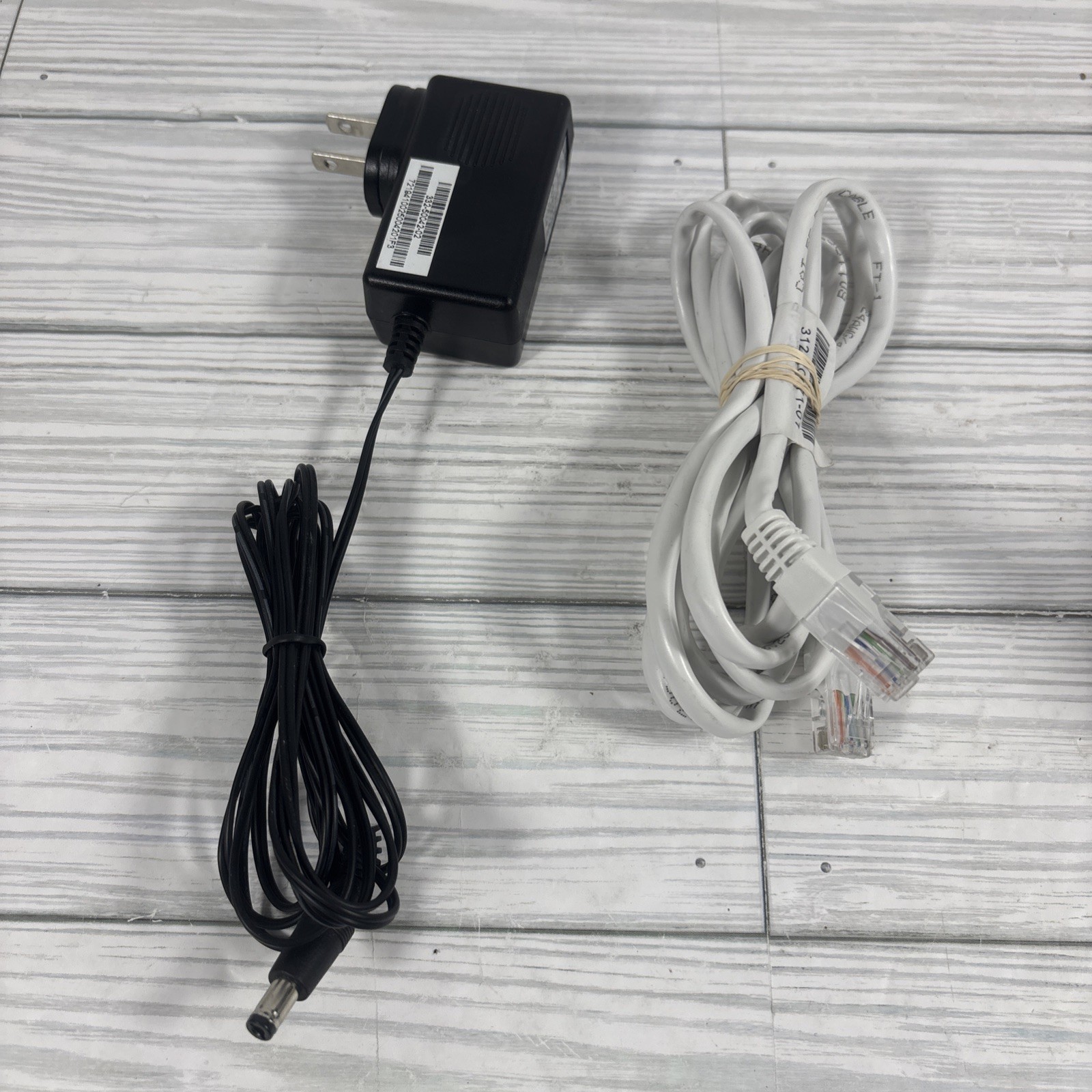 Arlo VMB4500 SmartHub Base Station WiFi Hub w/ Power Adapter & Ethernet Cable