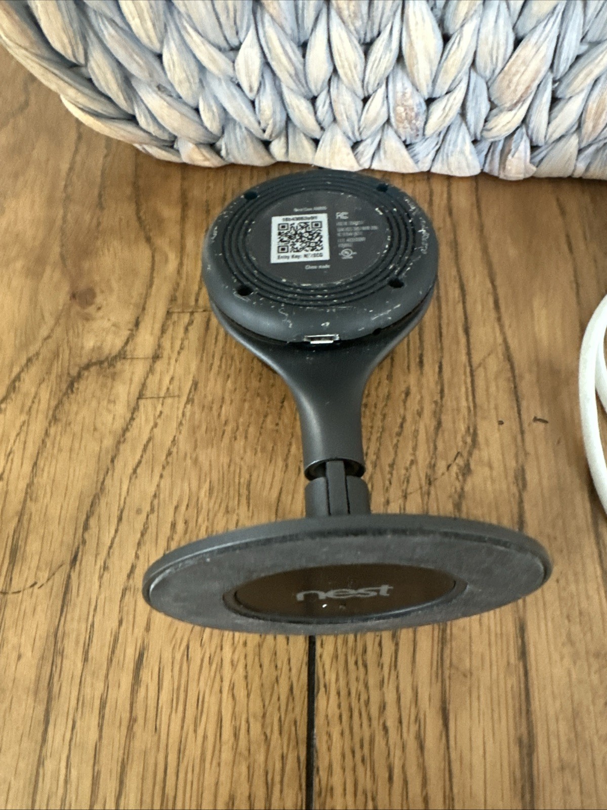 Google Nest Cam Indoor Security Camera 1st Gen with Magnetic Stand A0005 TESTED
