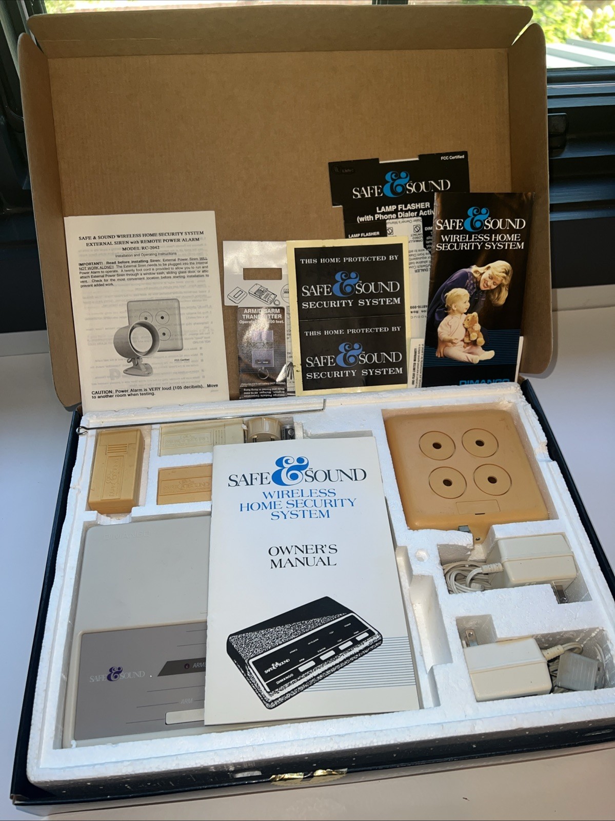Vintage Dimango Safe and Sound Wireless Home Security System RC2000