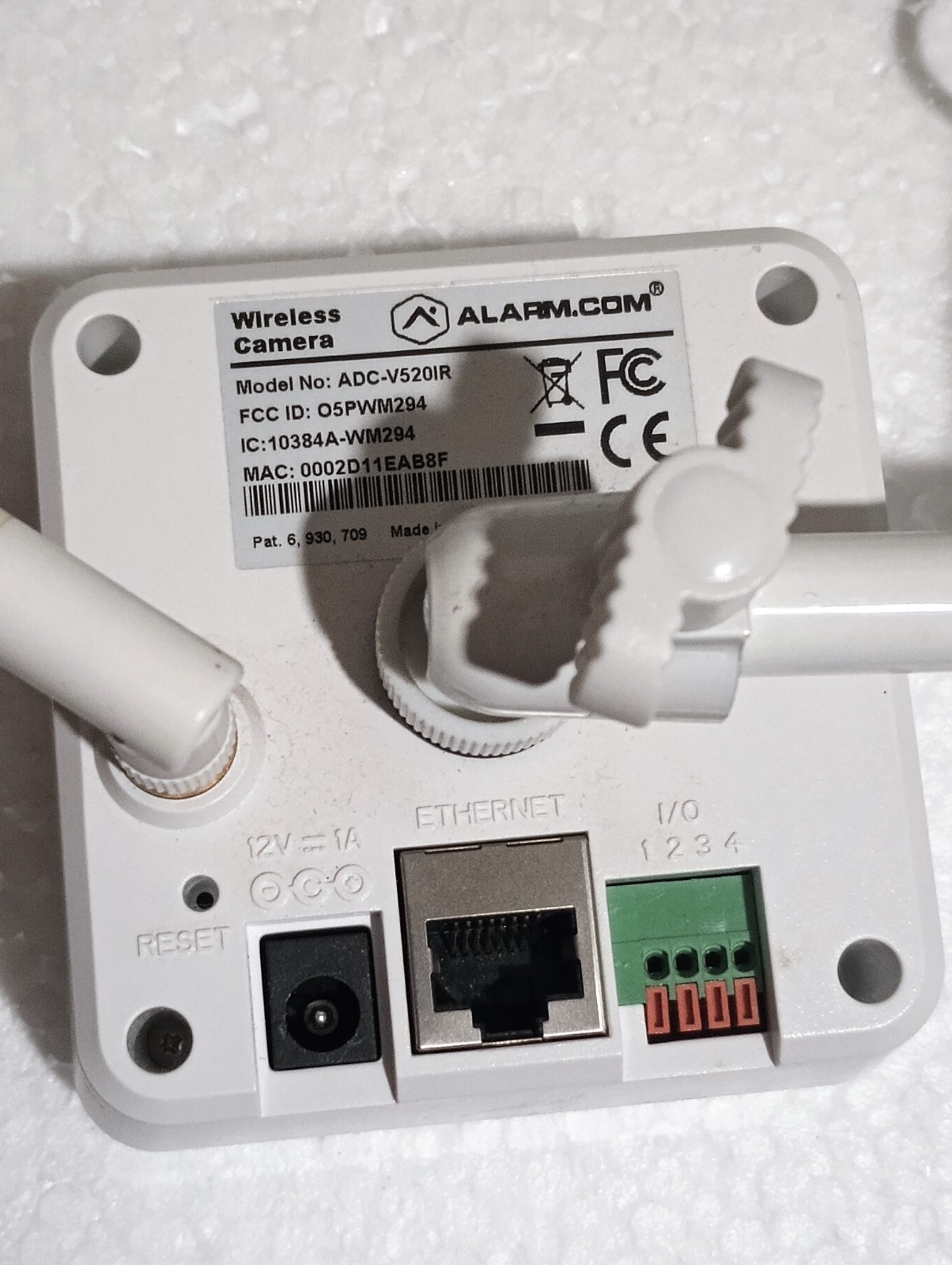 VIVINT Alarm.com Indoor Fixed IP Camera with Night Vision ADC-V520IR Untested