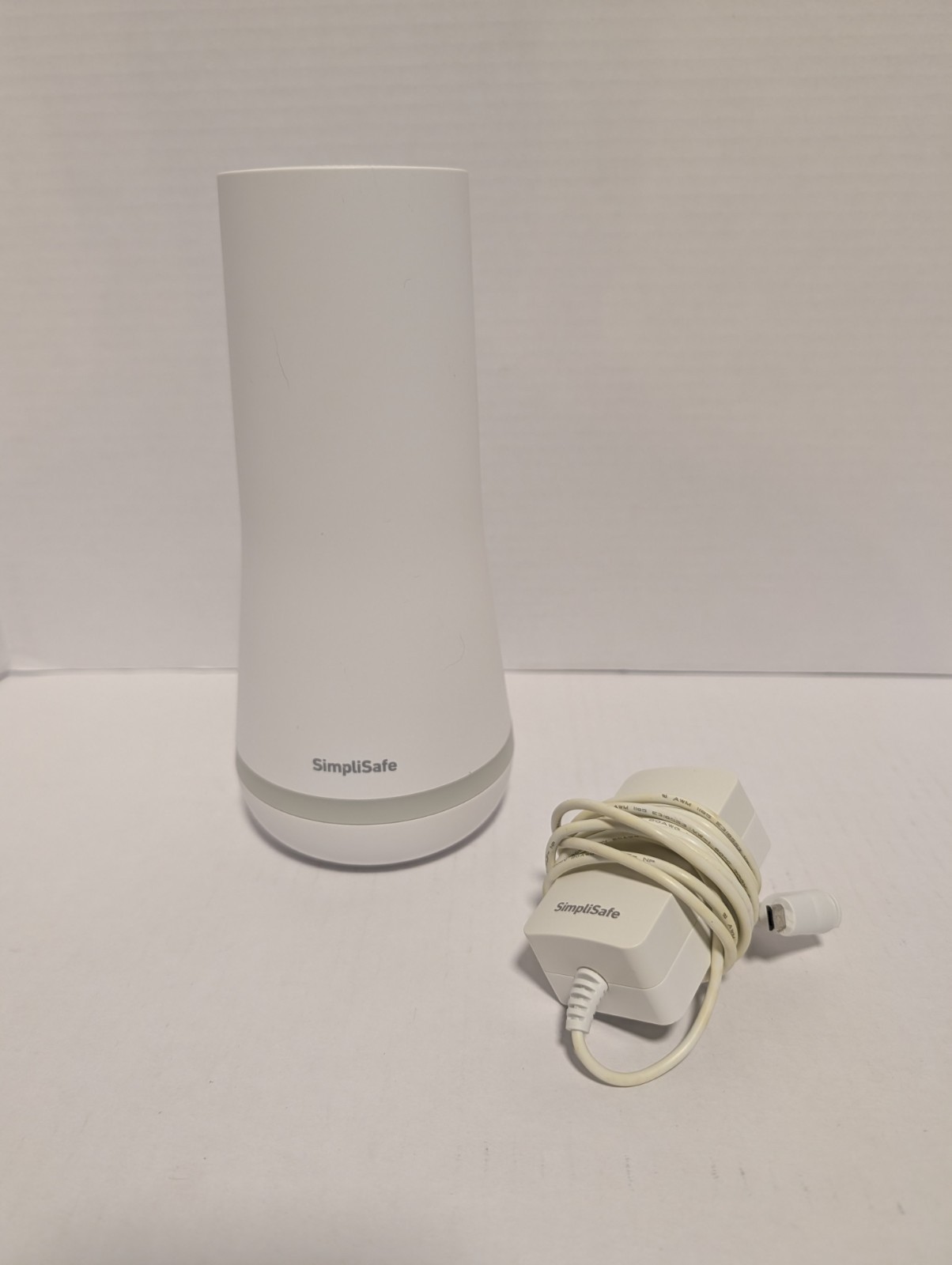 SimpliSafe SSBS3 Base Station Home Security System With Power Adapter