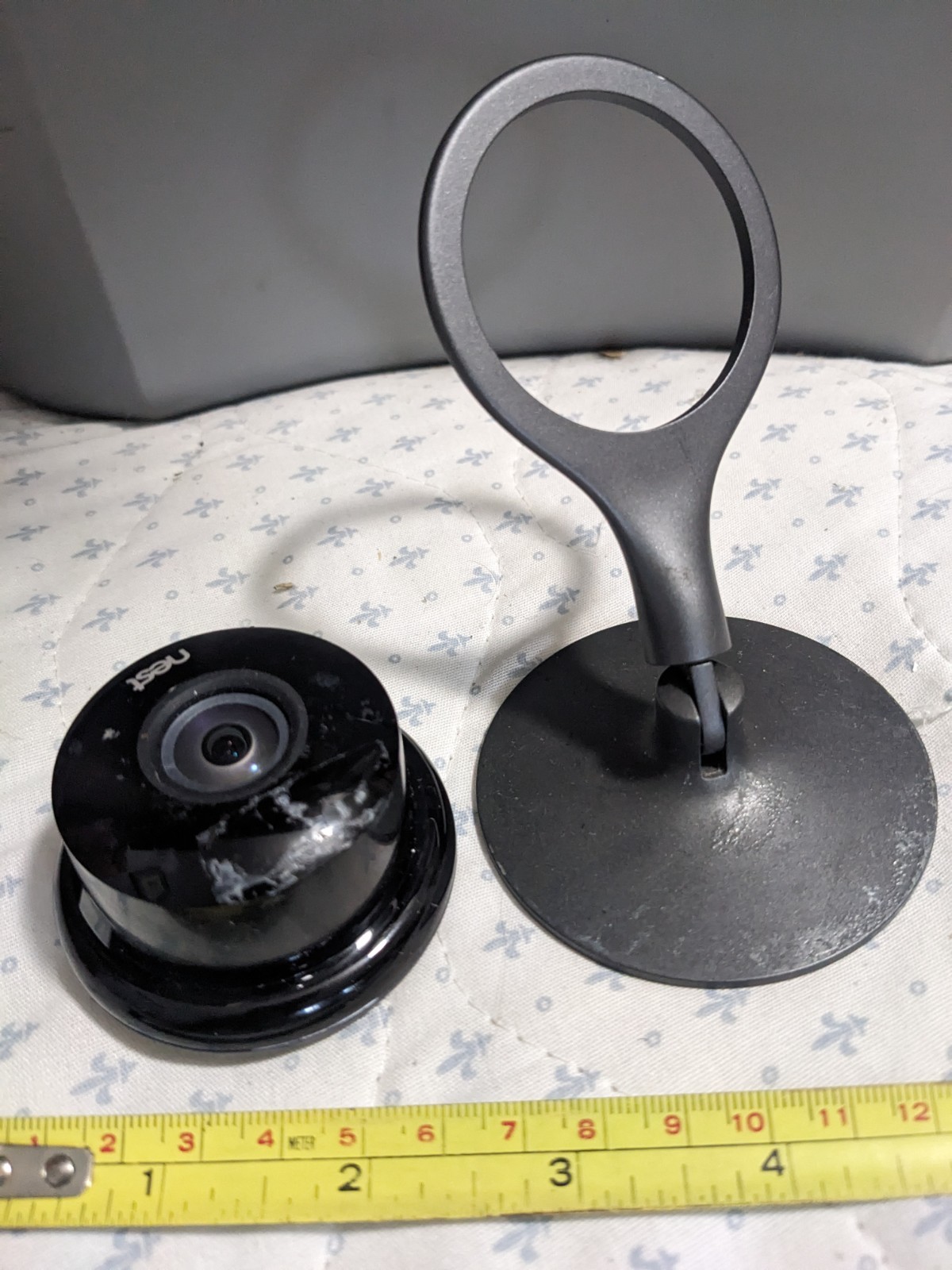 GOOGLE NEST 1ST GENERATION INDOOR SECURITY CAMERA A00005 W MAGNETIC BASE USED