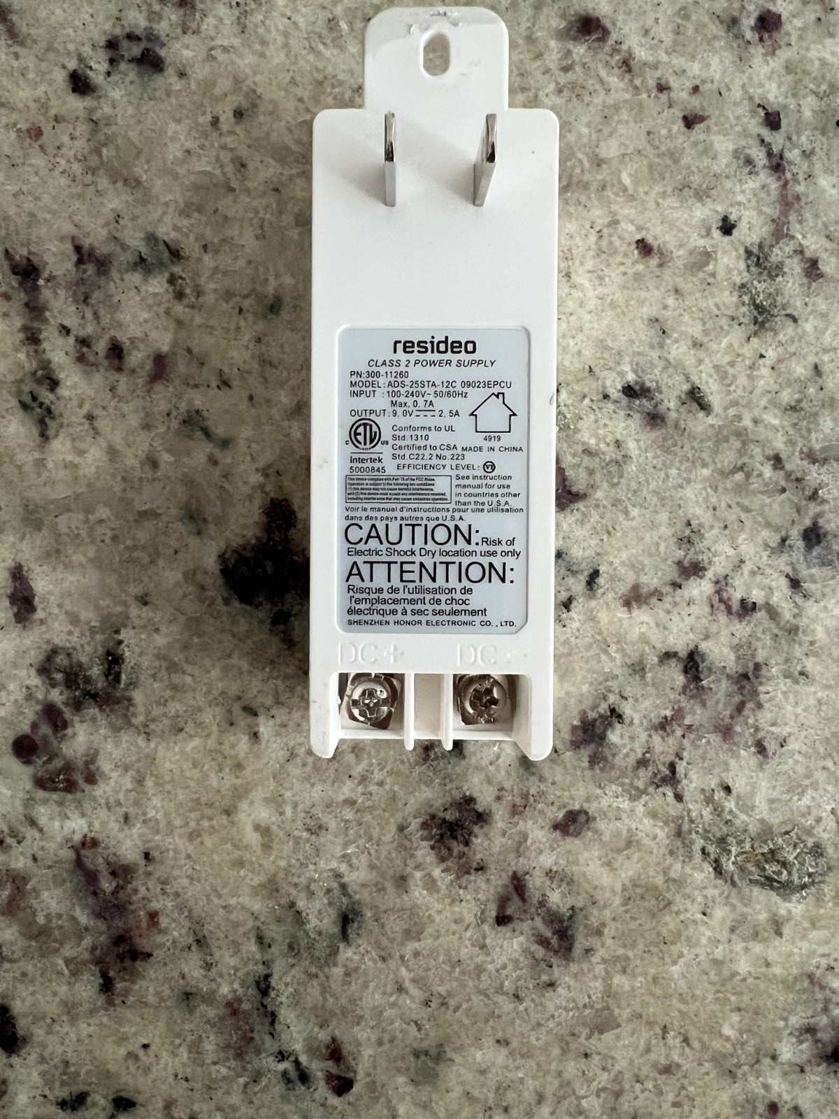 For Parts: ADT Resideo Smart Panel + 3 Honeywell SiXCTA w/ 2 Magnets