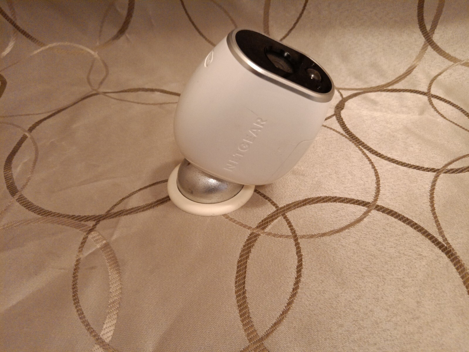 Arlo VMS3130 Netgear VMB3000 base 1 wire-free HD security camera