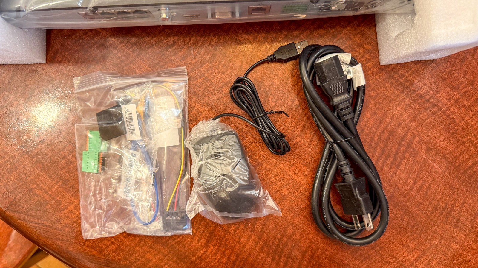 SureVision NVR Security System w/ 4 IP Cameras + 1000ft Cat5e Cable Bundle