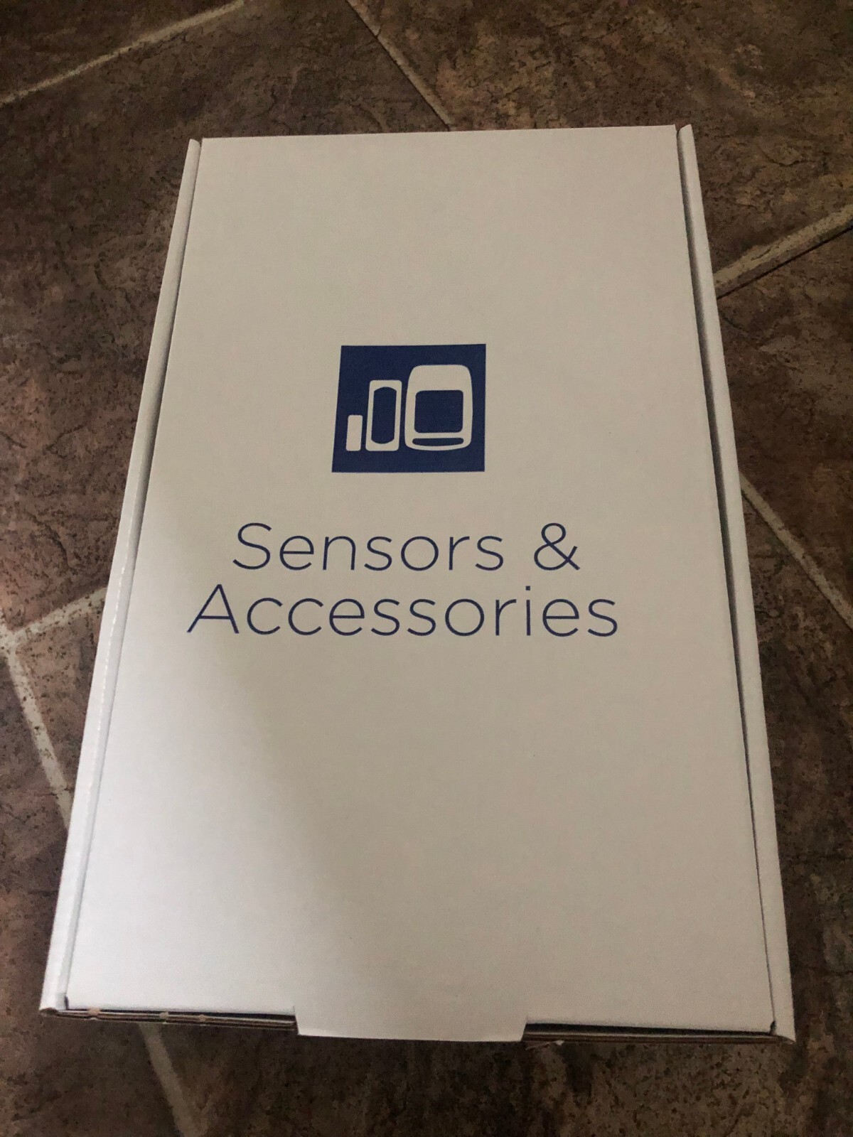 Blue by ADT Security System BASE KEYPAD DOOR/WINDOW SENSORS, MOTION SENSORS N711